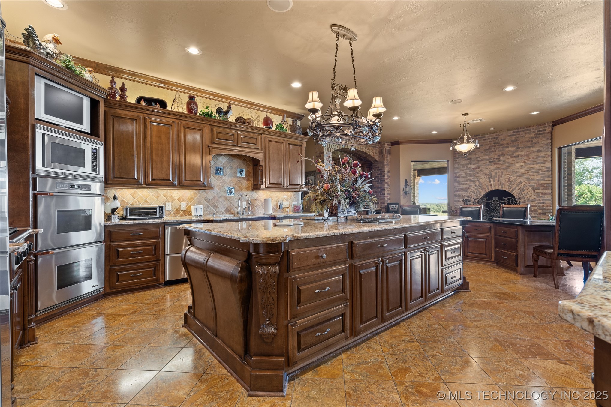 810 Gene Autry Road Property Photo 13