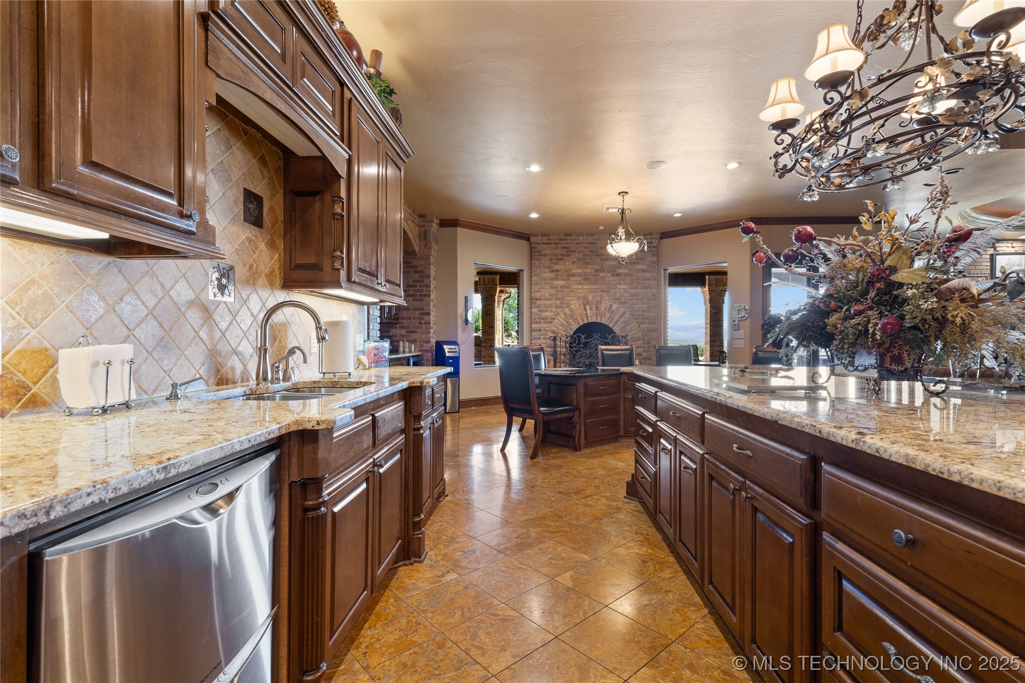 810 Gene Autry Road Property Photo 15