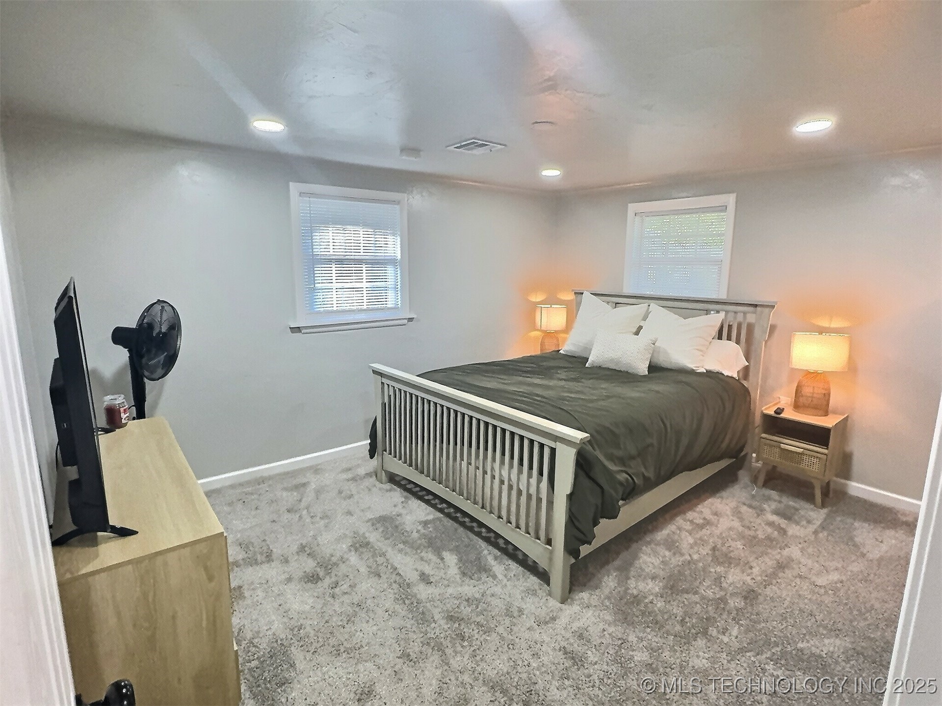 1206 W Haskell Street Property Photo 14