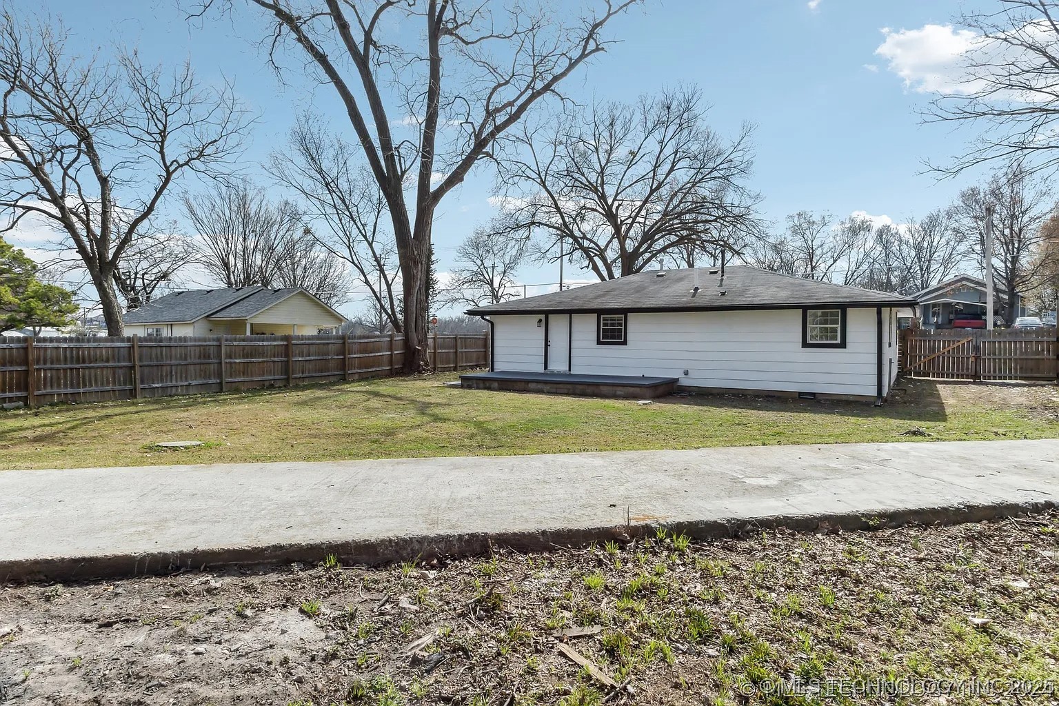 1206 W Haskell Street Property Photo 21