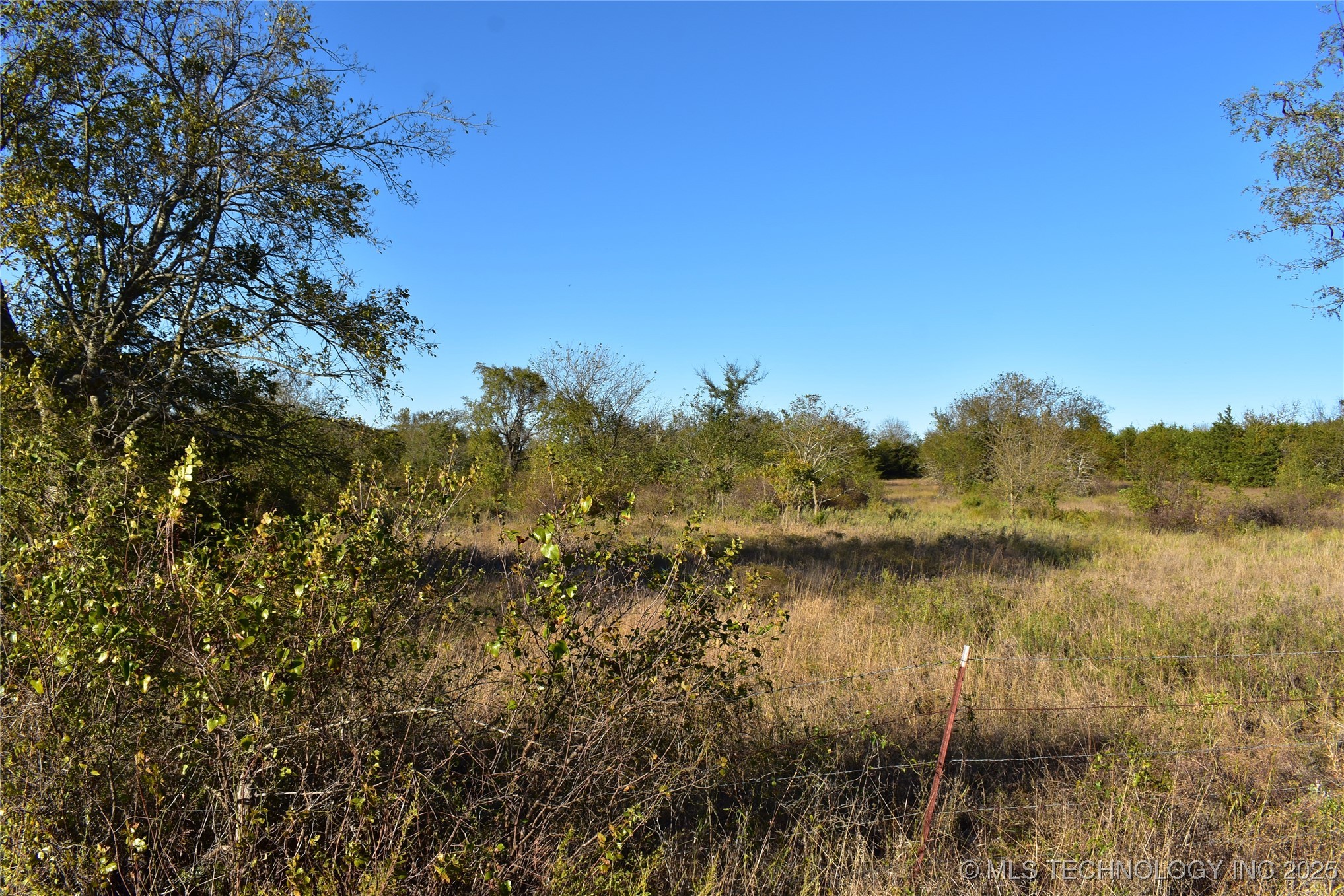 2 S 490 Road Property Photo 5