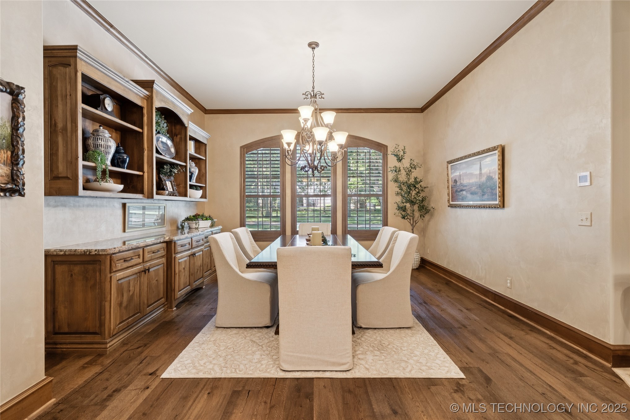 19837 E Woodhaven Road Property Photo 9