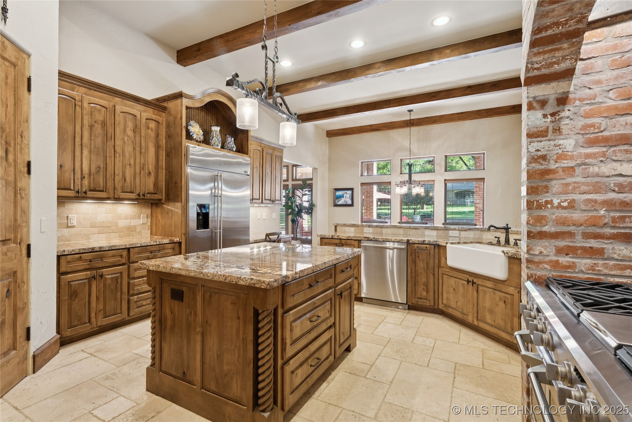 19837 E Woodhaven Road Property Photo 11