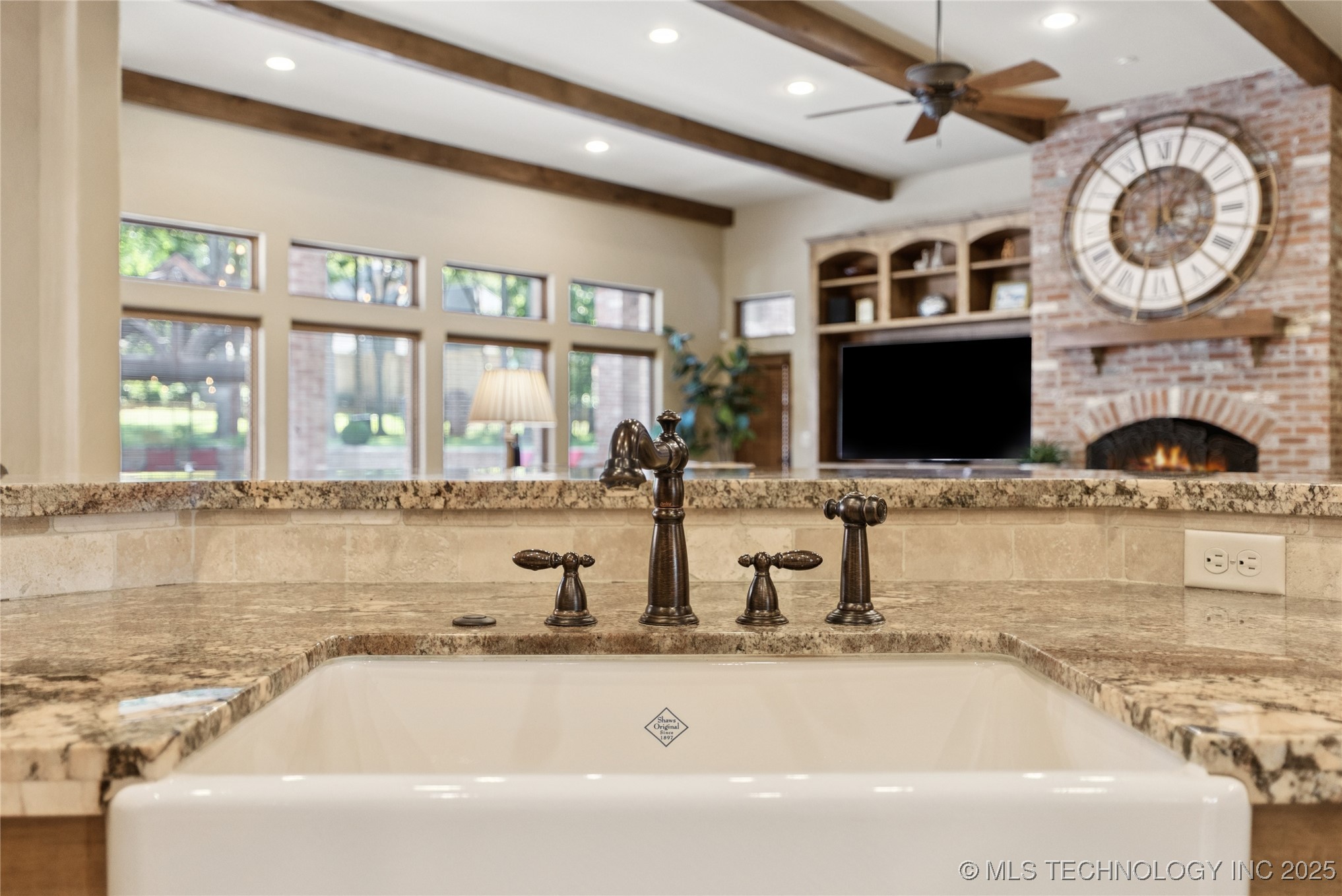 19837 E Woodhaven Road Property Photo 12