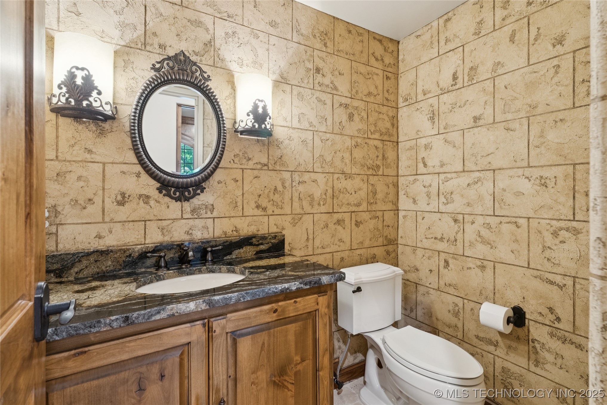 19837 E Woodhaven Road Property Photo 31