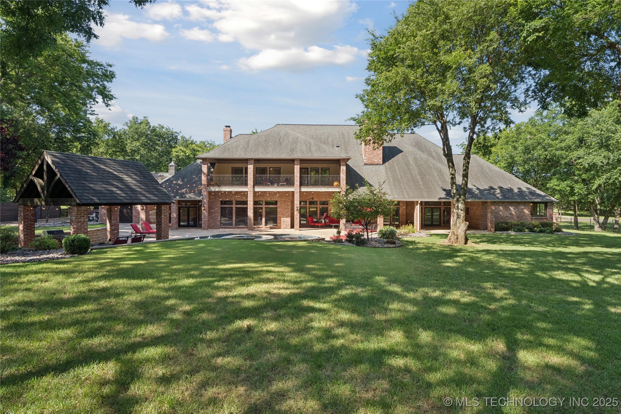 19837 E Woodhaven Road Property Photo 45