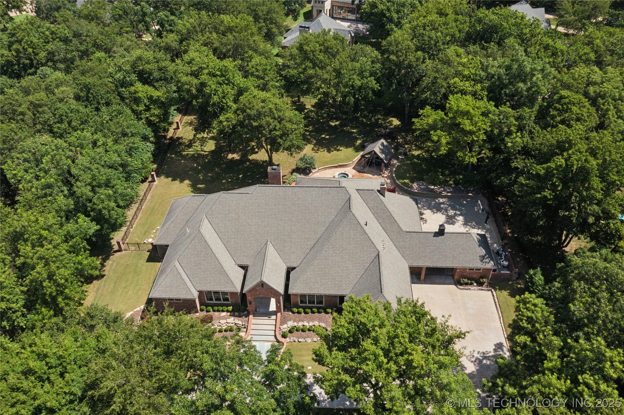 19837 E Woodhaven Road Property Photo 50