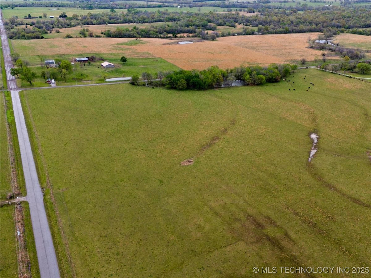 04 S 4360 Road Property Photo 6