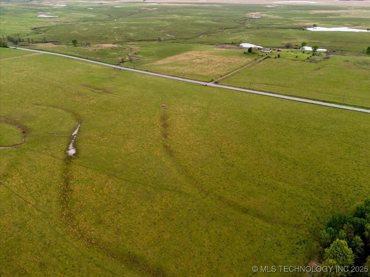 04 S 4360 Road Property Photo 8