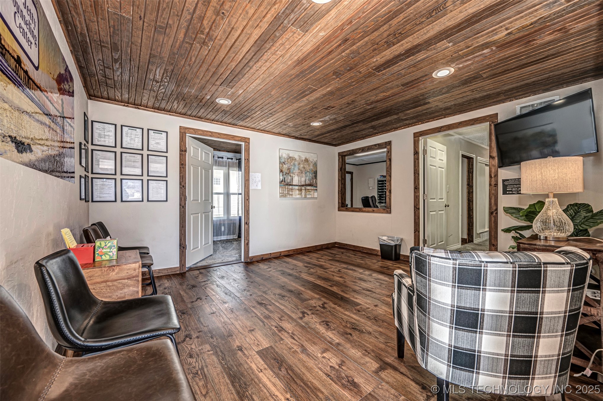 925 15th Avenue Nw Property Photo 9