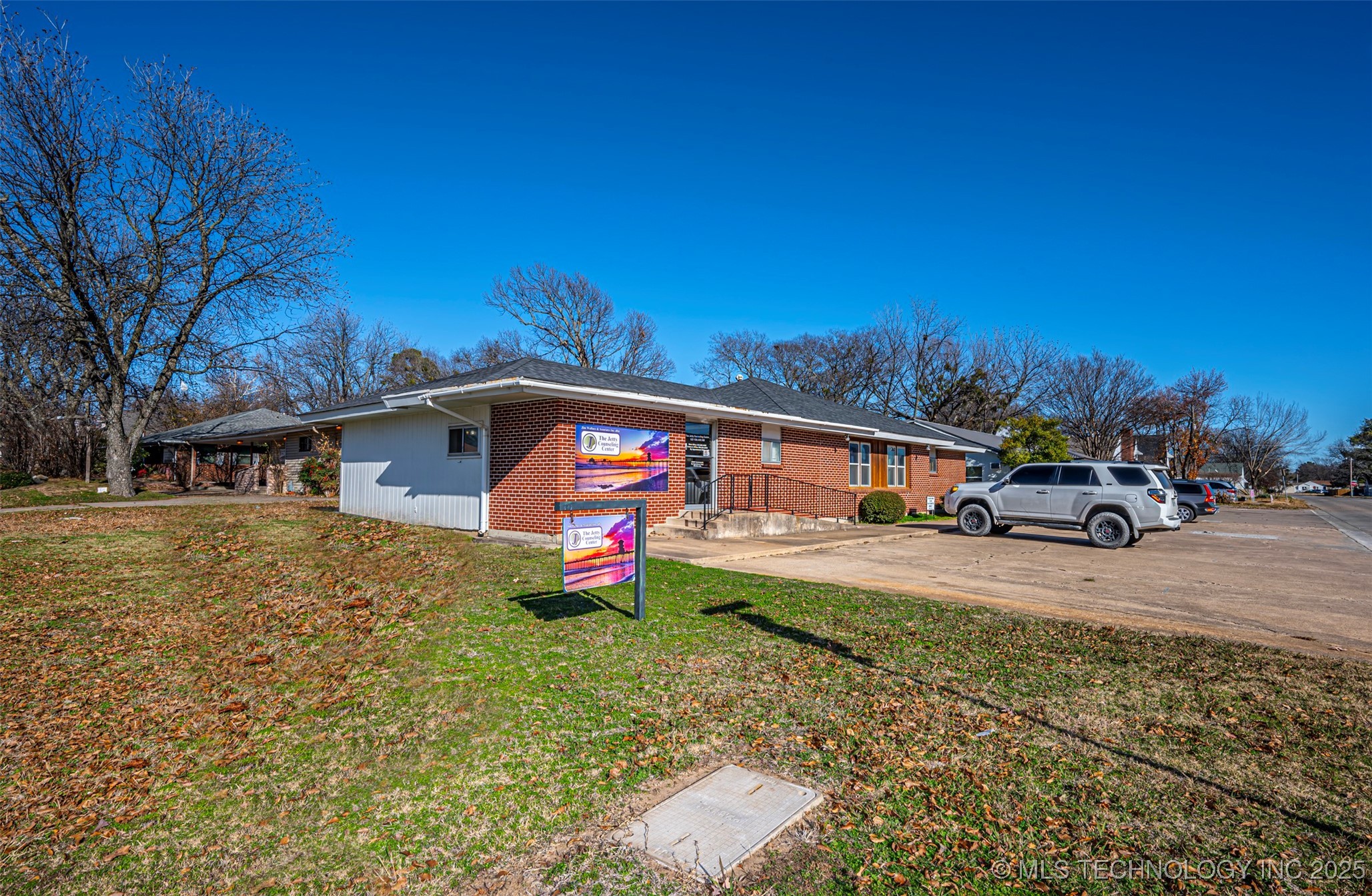 925 15th Avenue Nw Property Photo 35