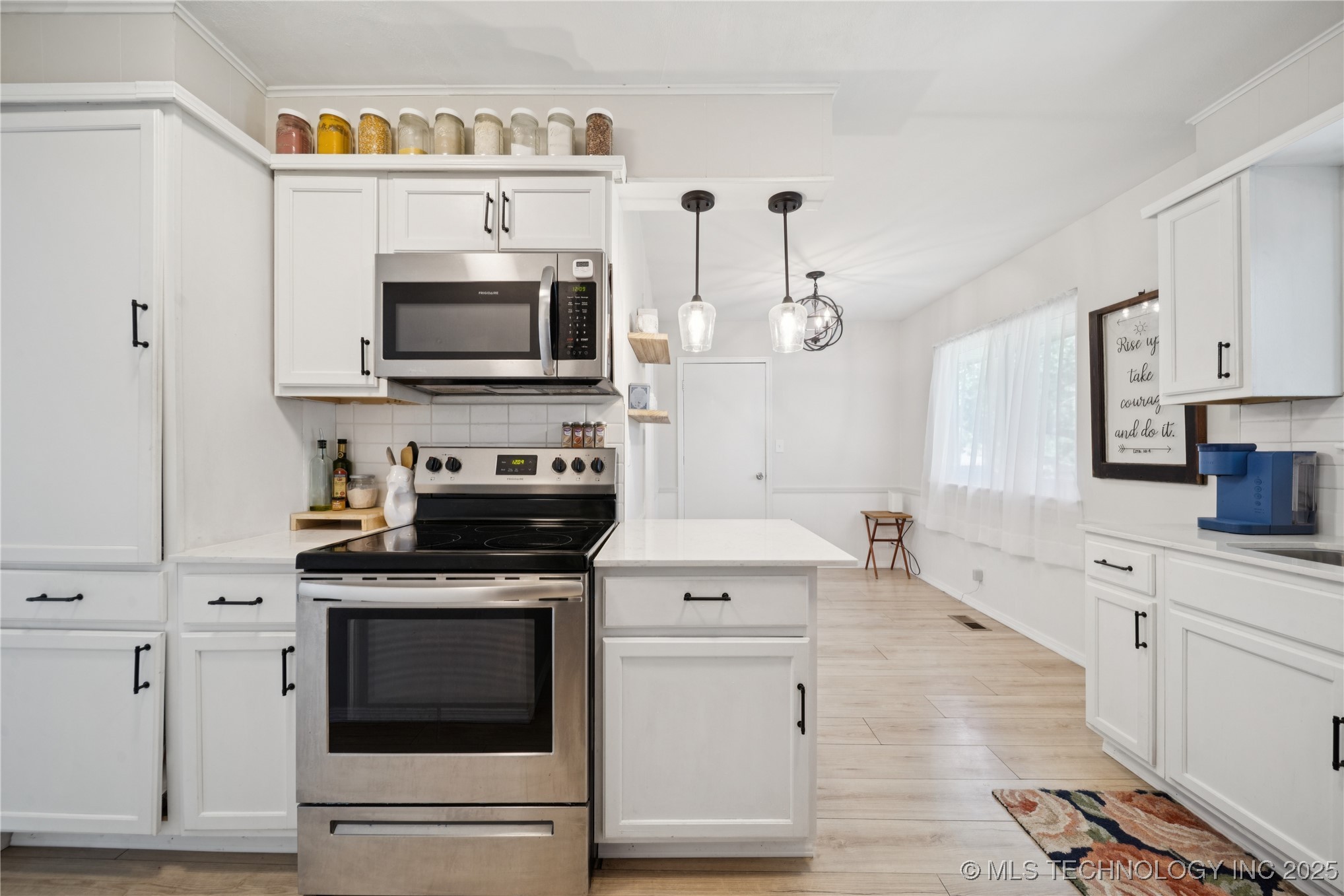 7351 E 58th Place Property Photo 17