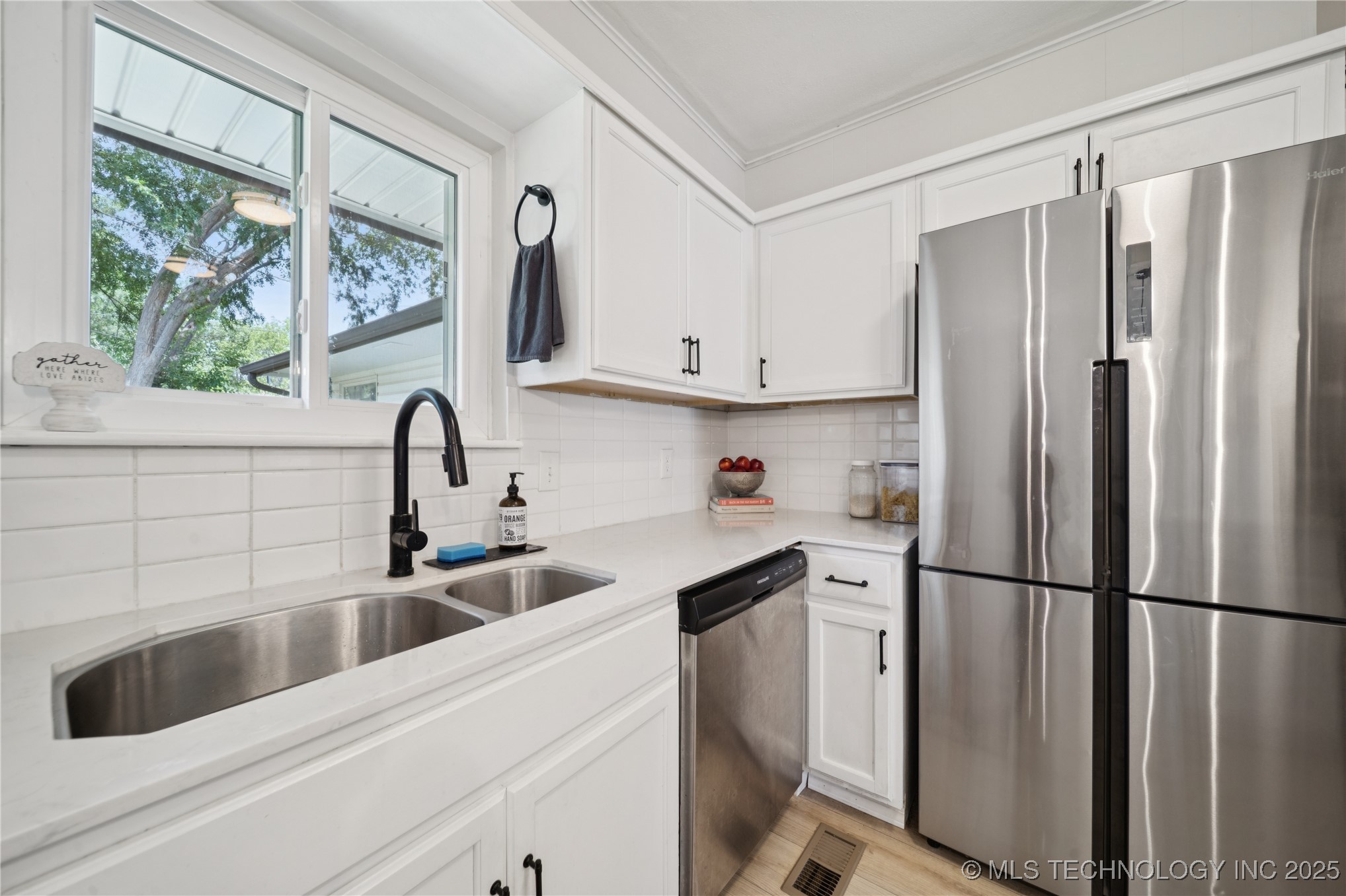 7351 E 58th Place Property Photo 20