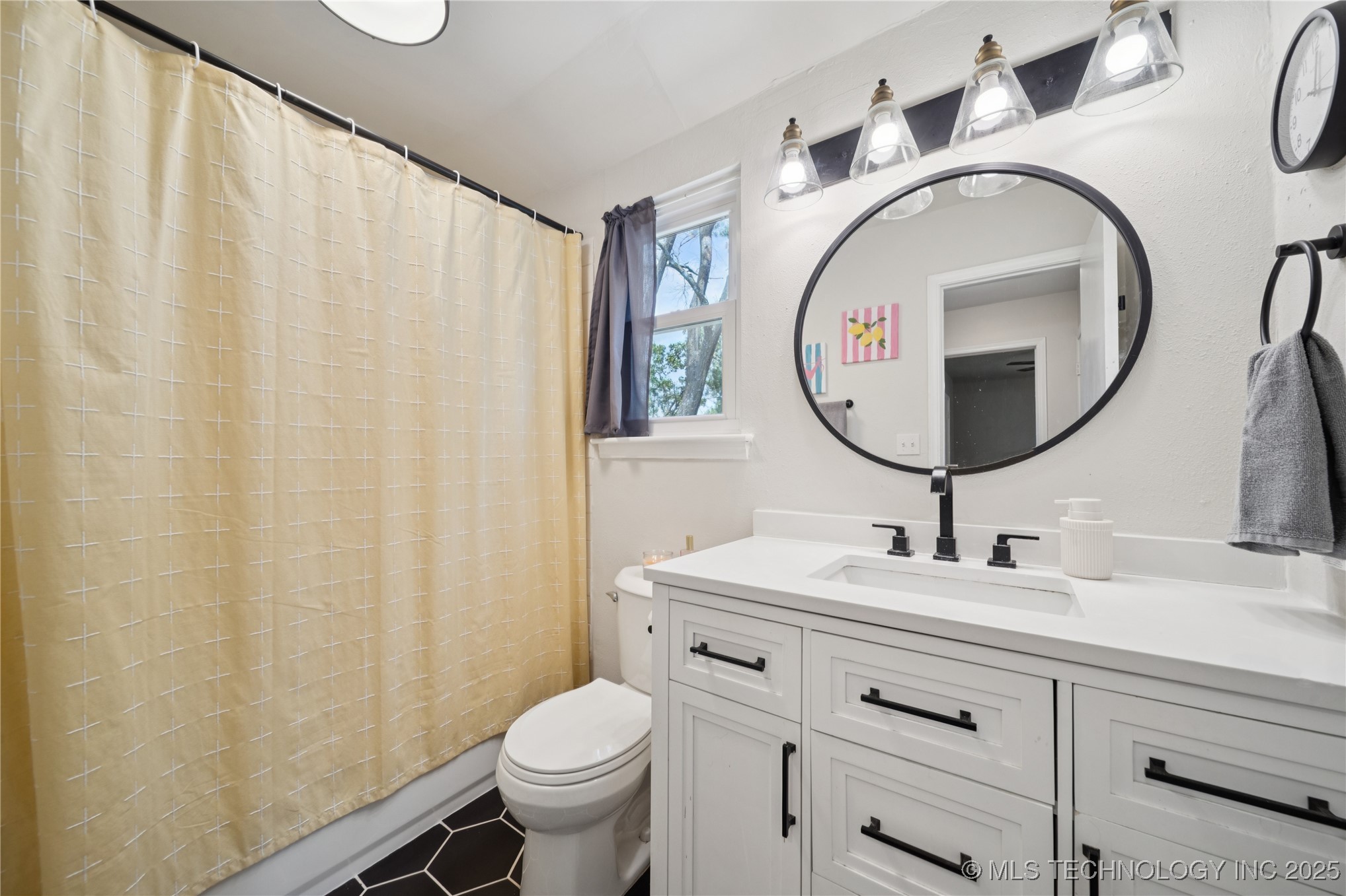 7351 E 58th Place Property Photo 29