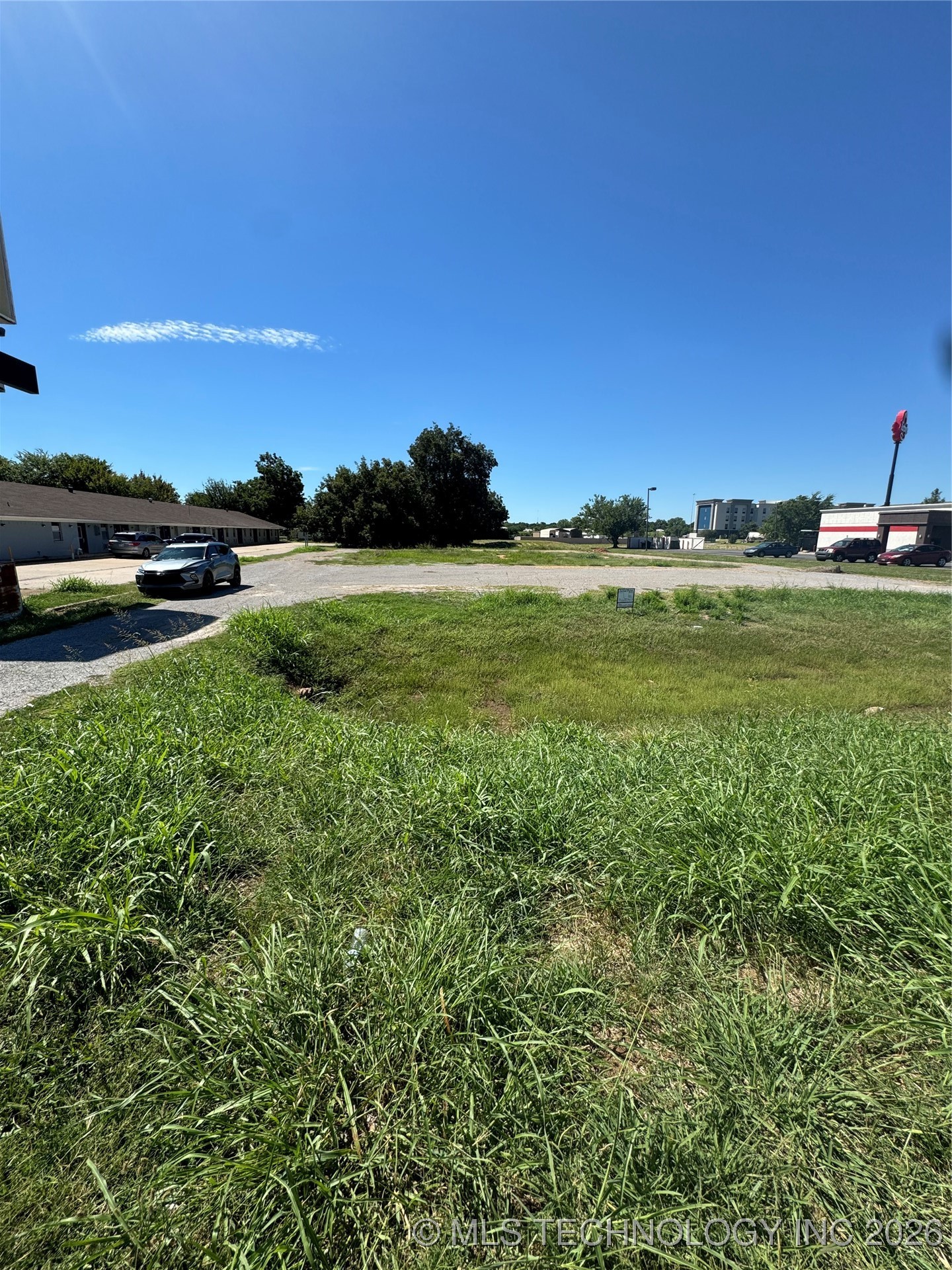 2510 W Grant Property Photo 7