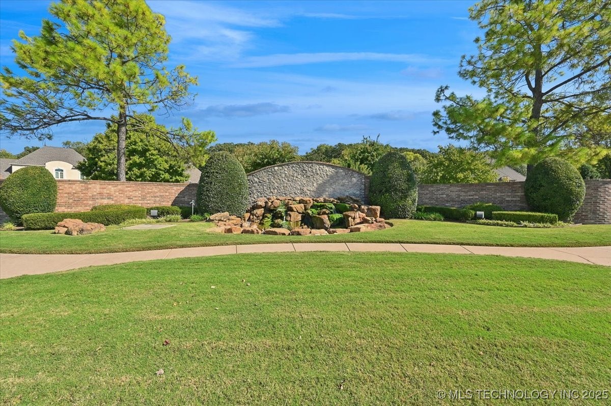 11208 S Harvard Avenue Property Photo 3