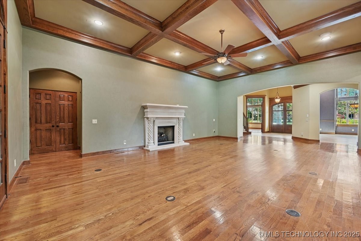 11208 S Harvard Avenue Property Photo 14