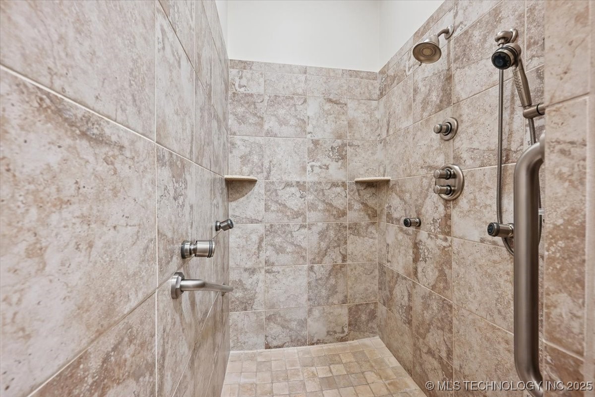 11208 S Harvard Avenue Property Photo 44