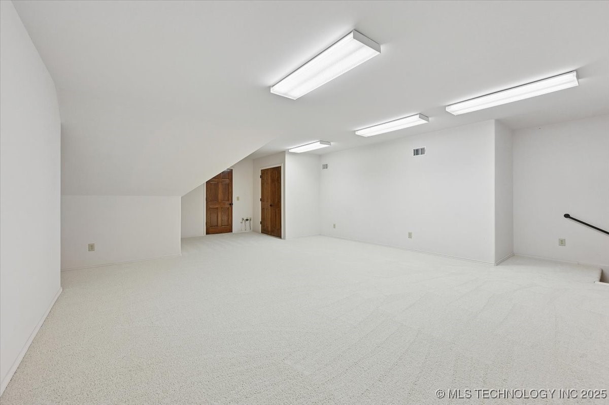 11208 S Harvard Avenue Property Photo 60