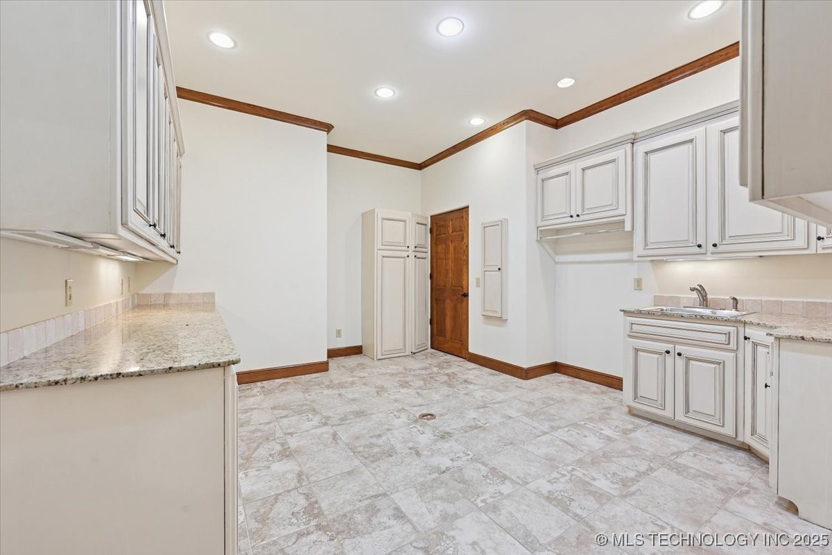 11208 S Harvard Avenue Property Photo 64