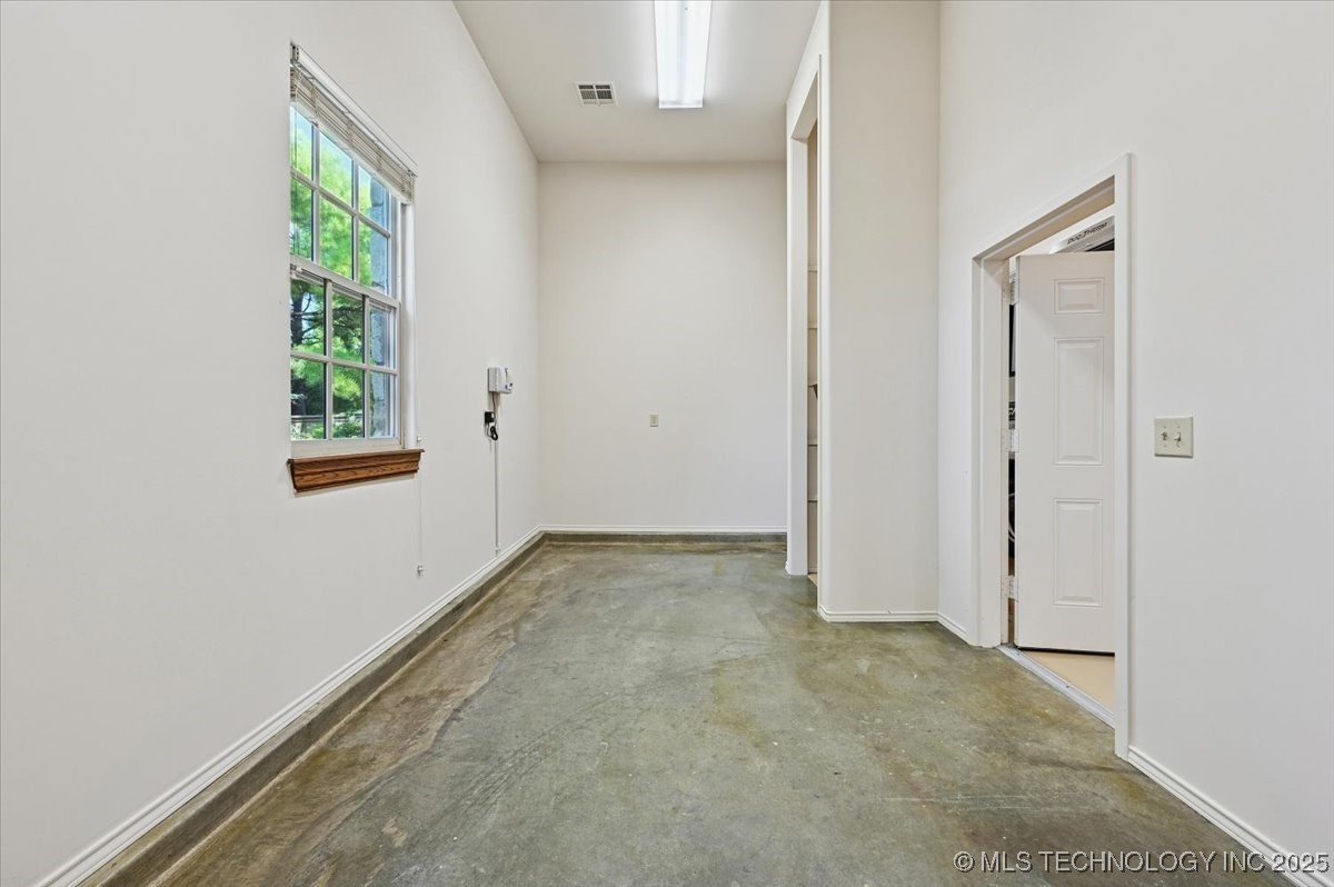 11208 S Harvard Avenue Property Photo 75