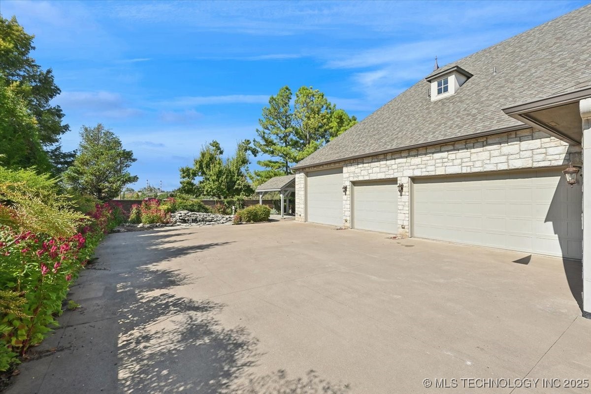 11208 S Harvard Avenue Property Photo 77