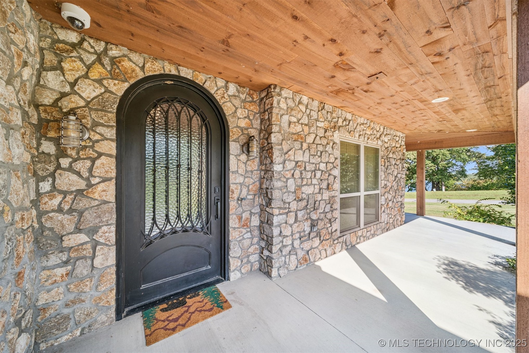 116 Eagleview Property Photo 8