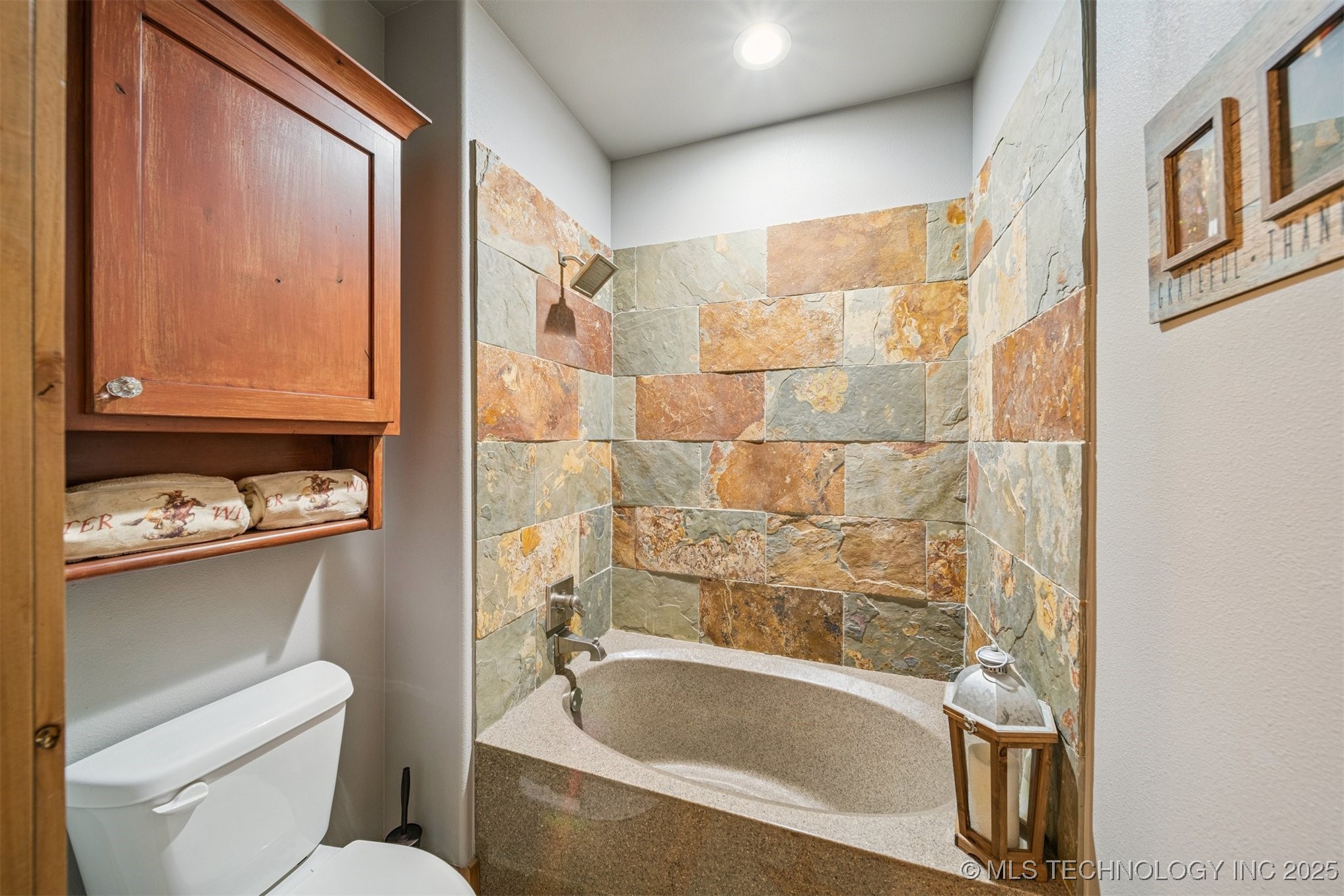 116 Eagleview Property Photo 14