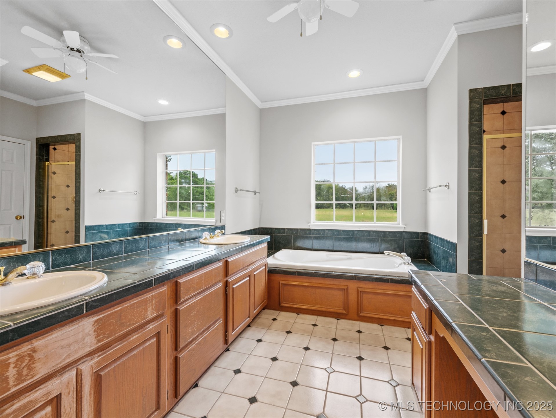 1430 S 177th East Avenue Property Photo 26