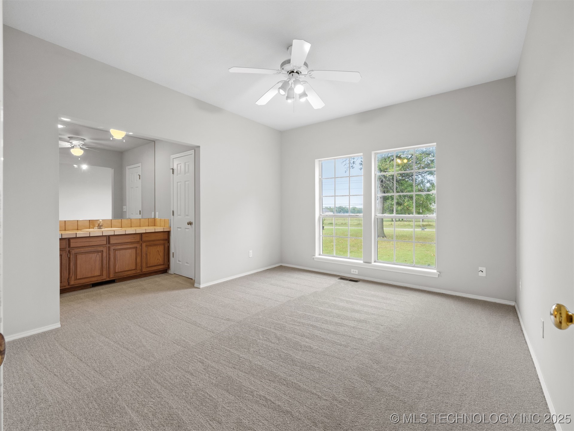 1430 S 177th East Avenue Property Photo 29