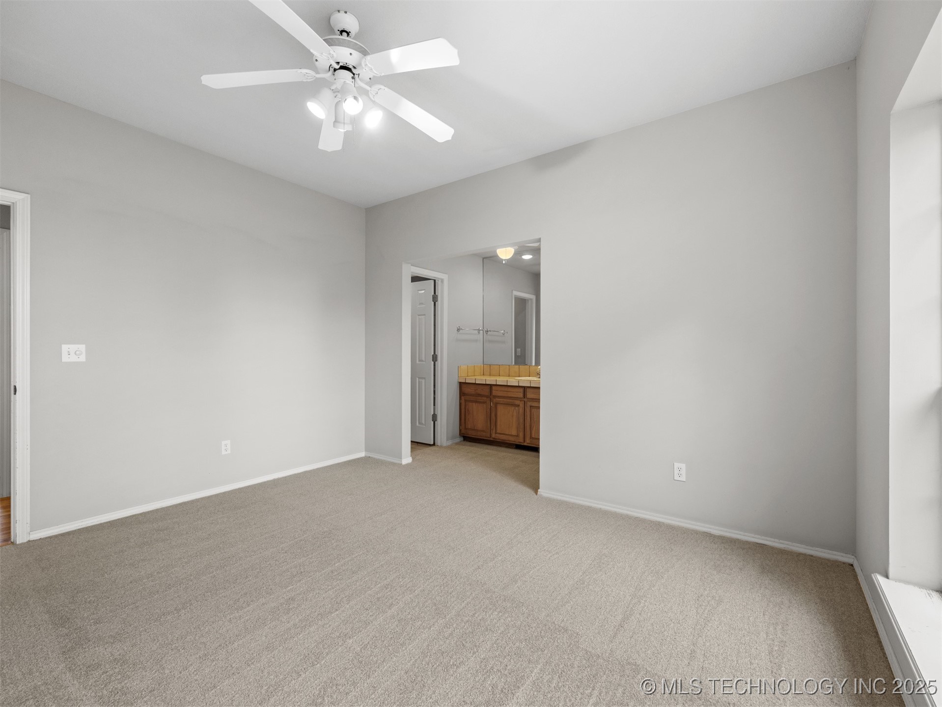 1430 S 177th East Avenue Property Photo 30