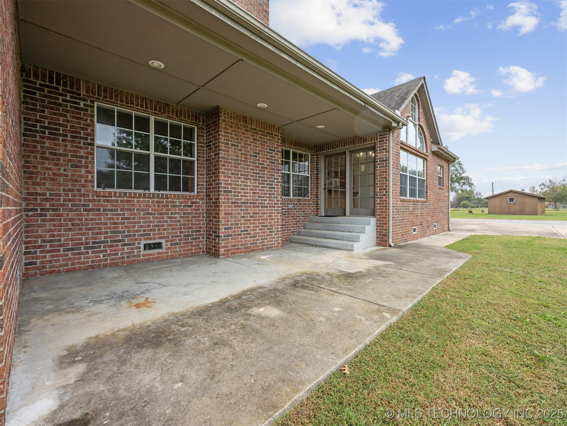 1430 S 177th East Avenue Property Photo 39