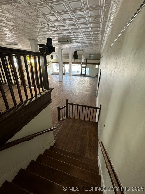 305 N Main Street Property Photo 18