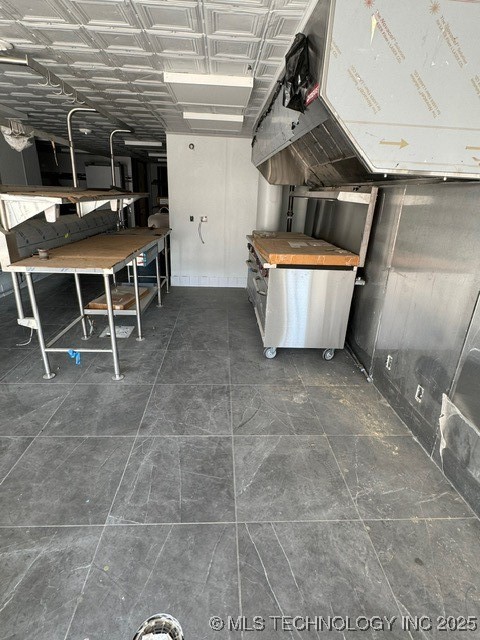 305 N Main Street Property Photo 22