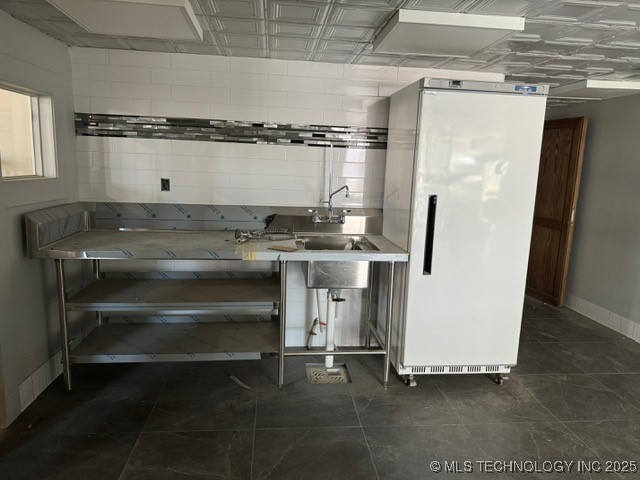 305 N Main Street Property Photo 23