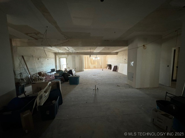 305 N Main Street Property Photo 34