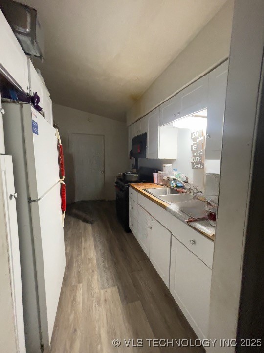 5512 N Hartford Place Property Photo 4