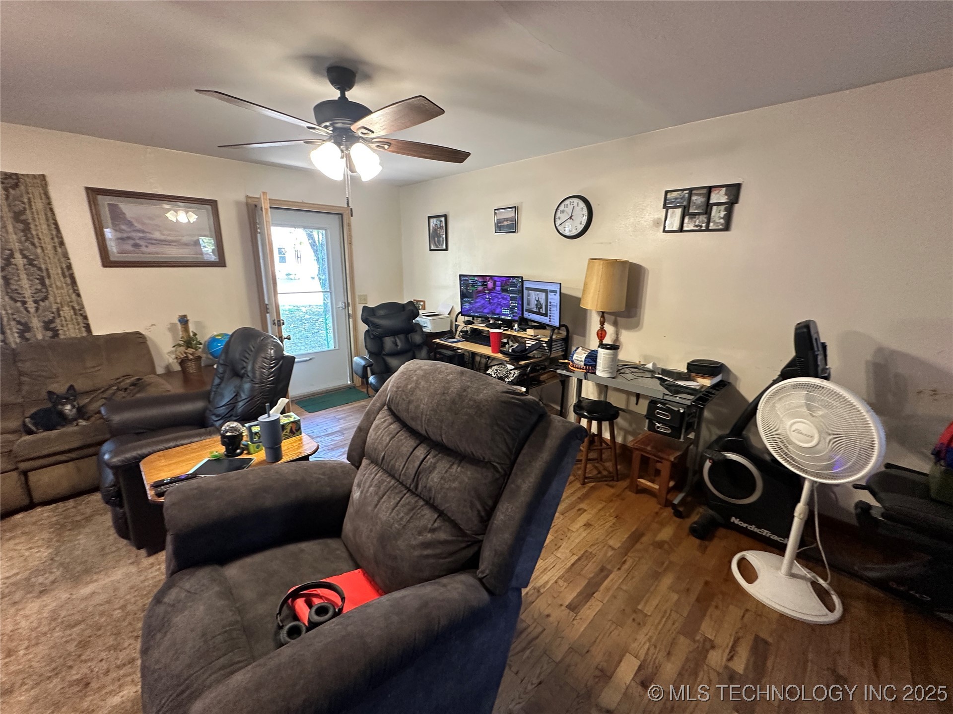 68 London Lane Property Photo 7