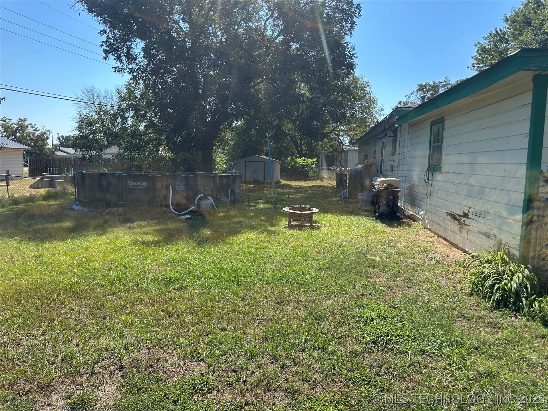 68 London Lane Property Photo 17