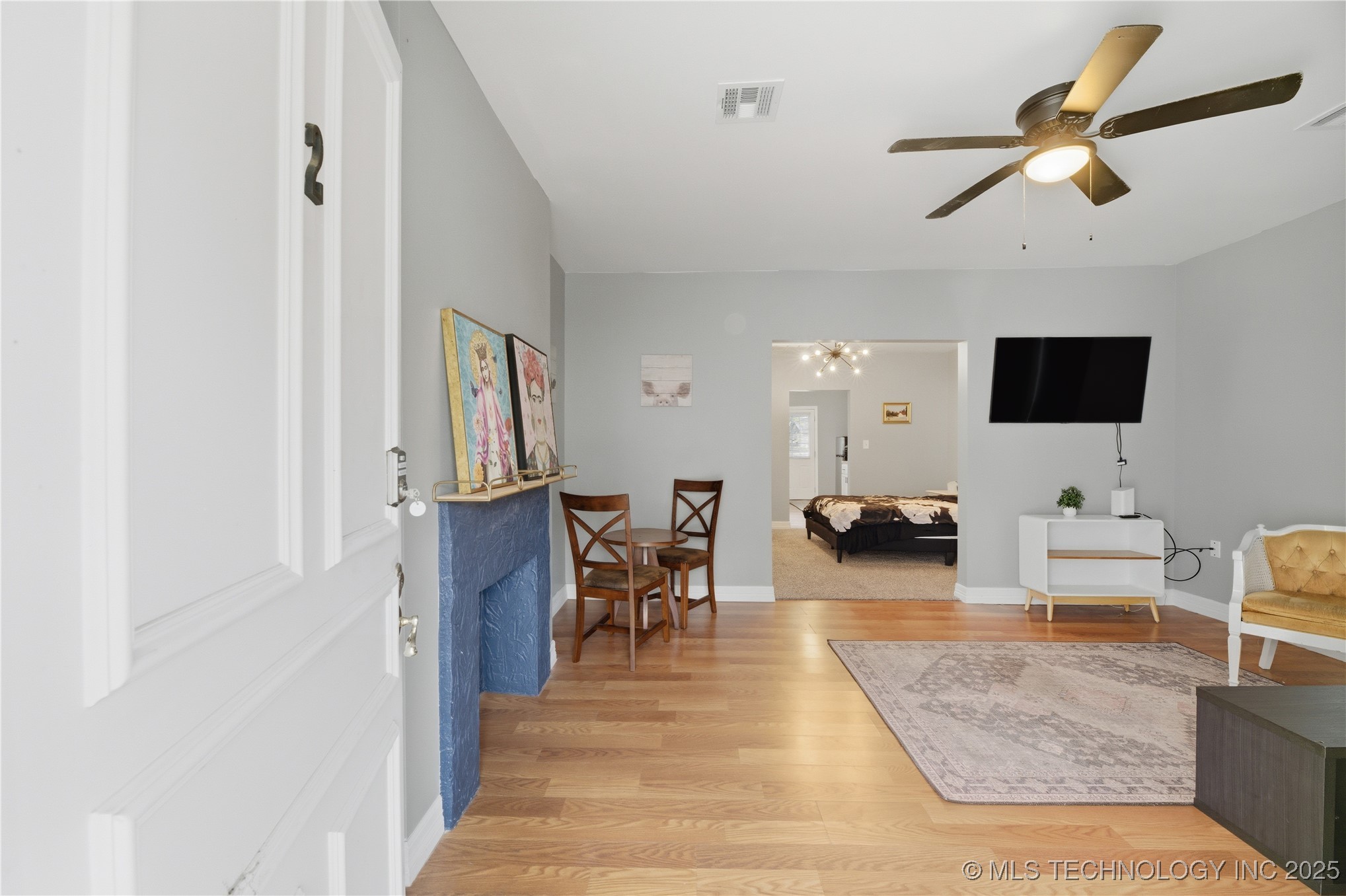 818 S Troost Avenue Property Photo 4