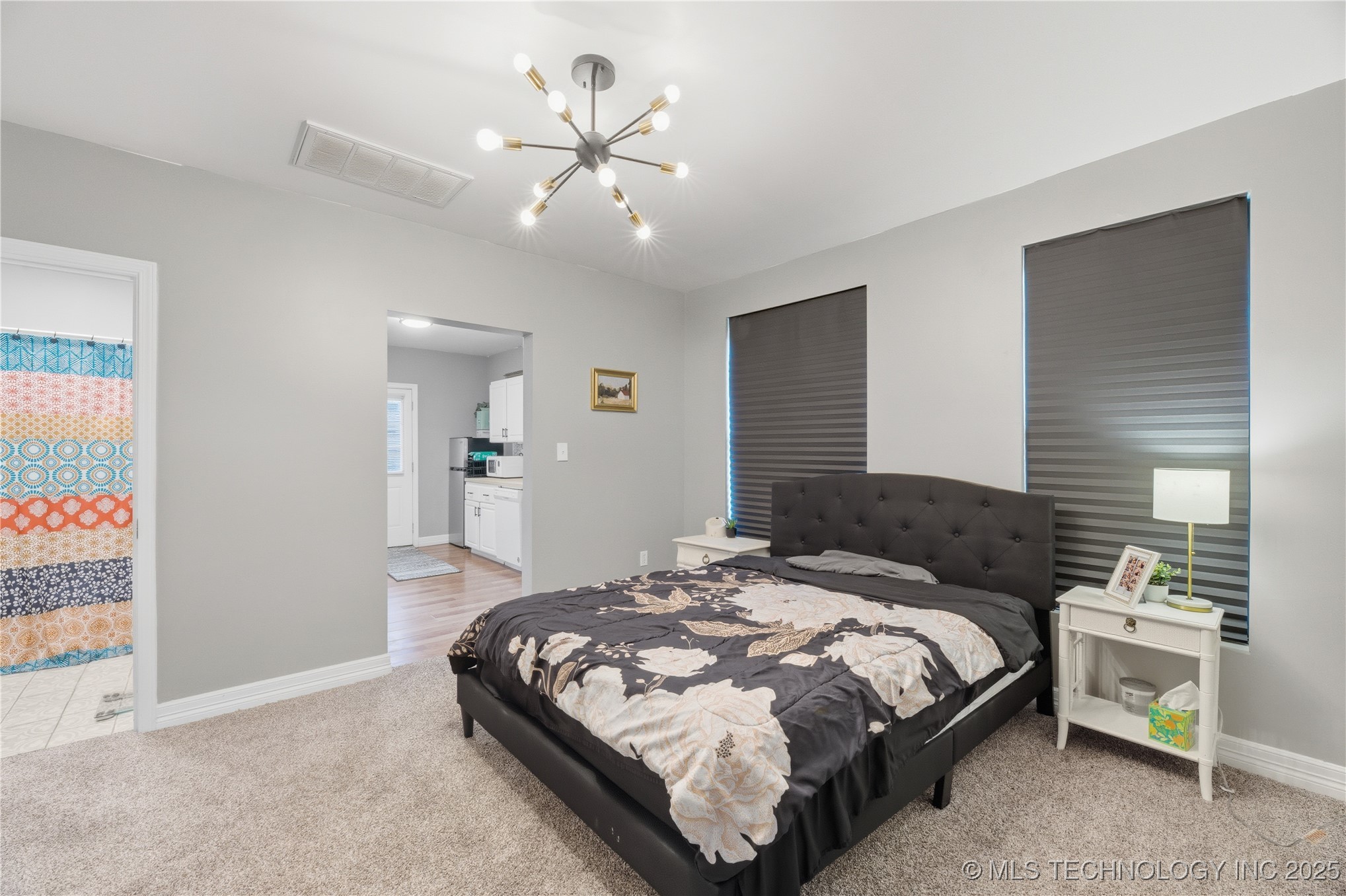 818 S Troost Avenue Property Photo 14