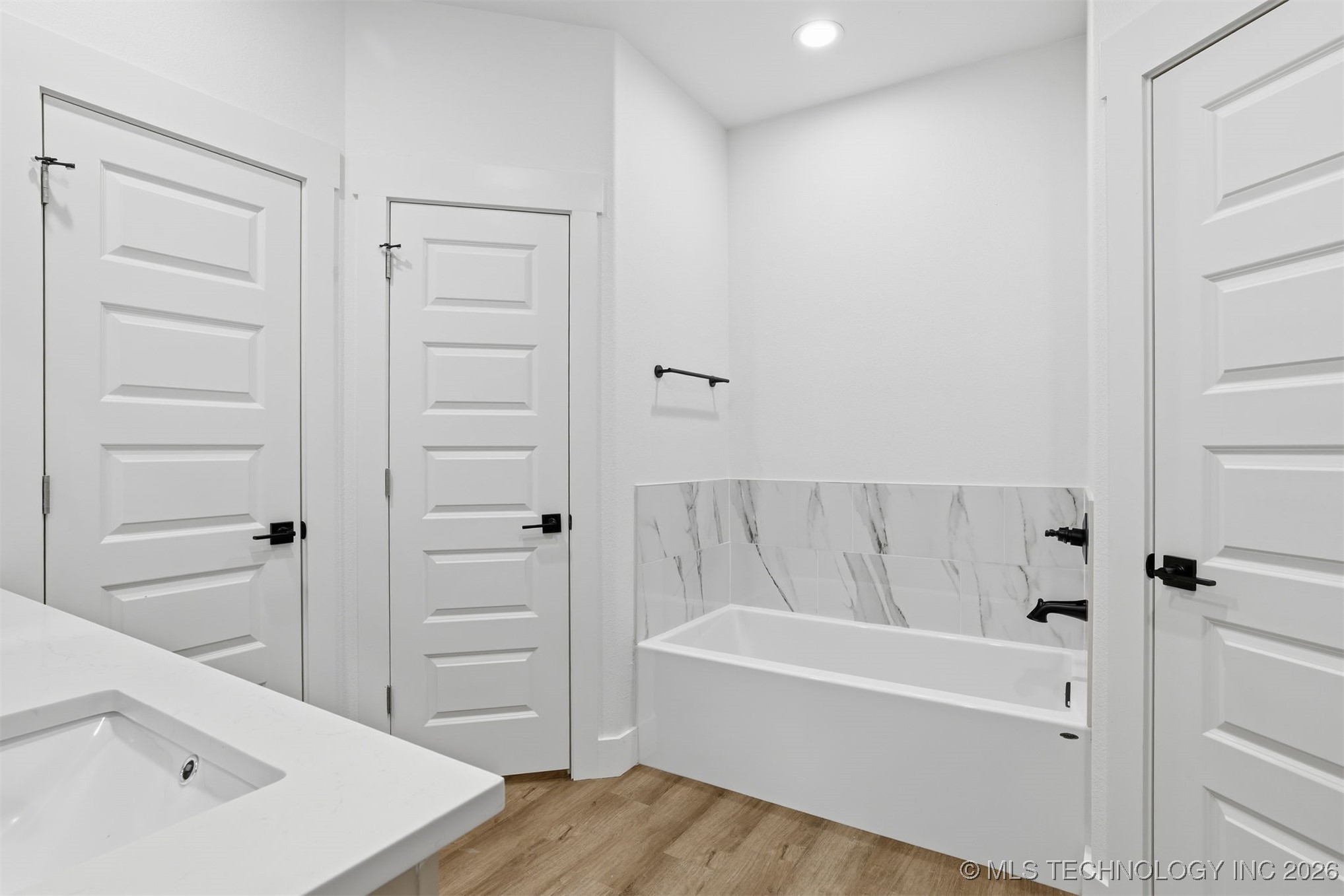 1900 Boxer Lane Property Photo 12