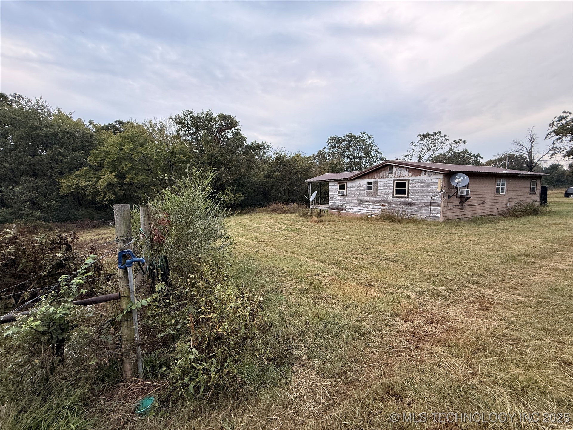 19840 E Highway 28 Highway Property Photo 5