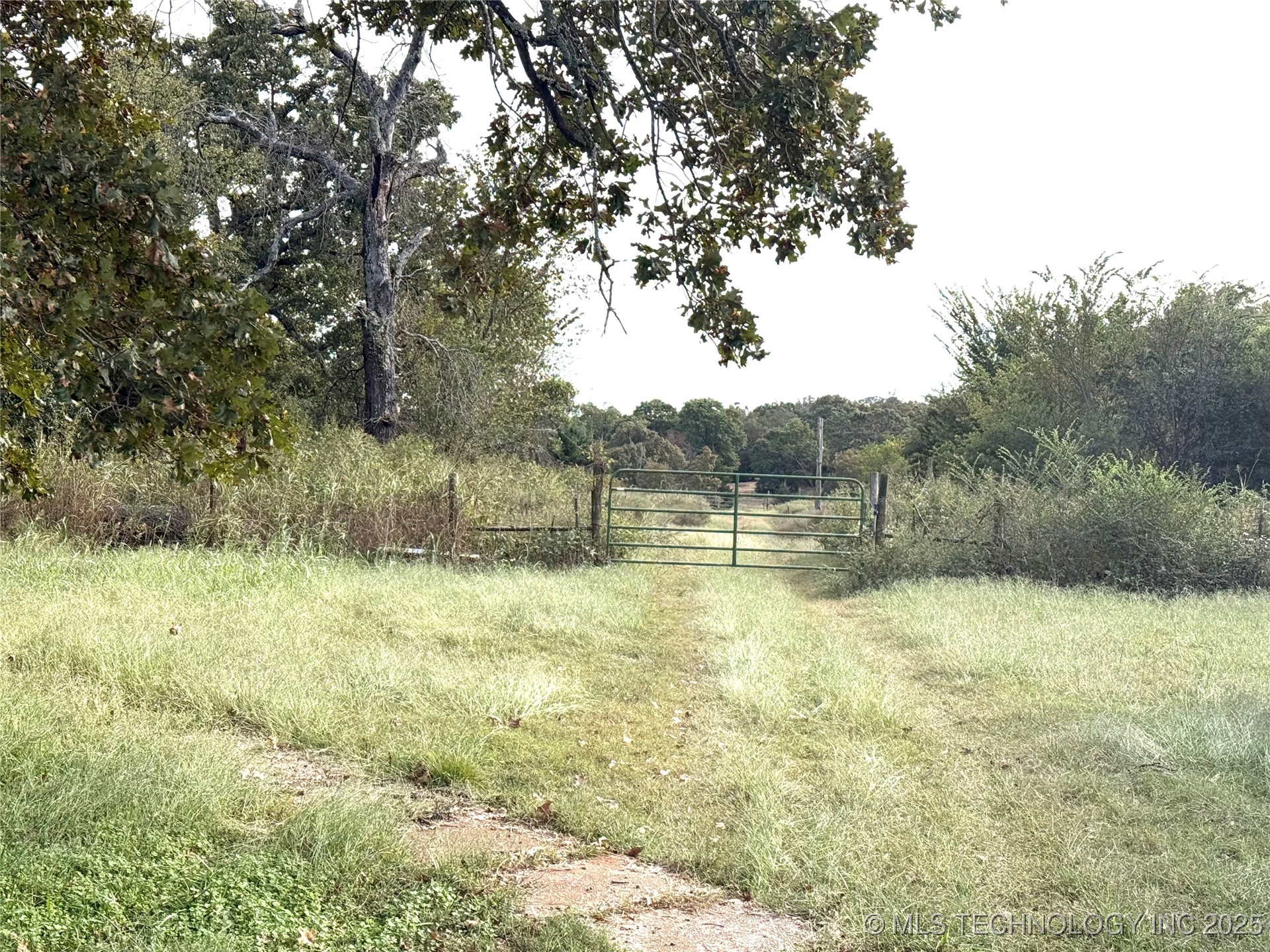 19840 E Highway 28 Highway Property Photo 11