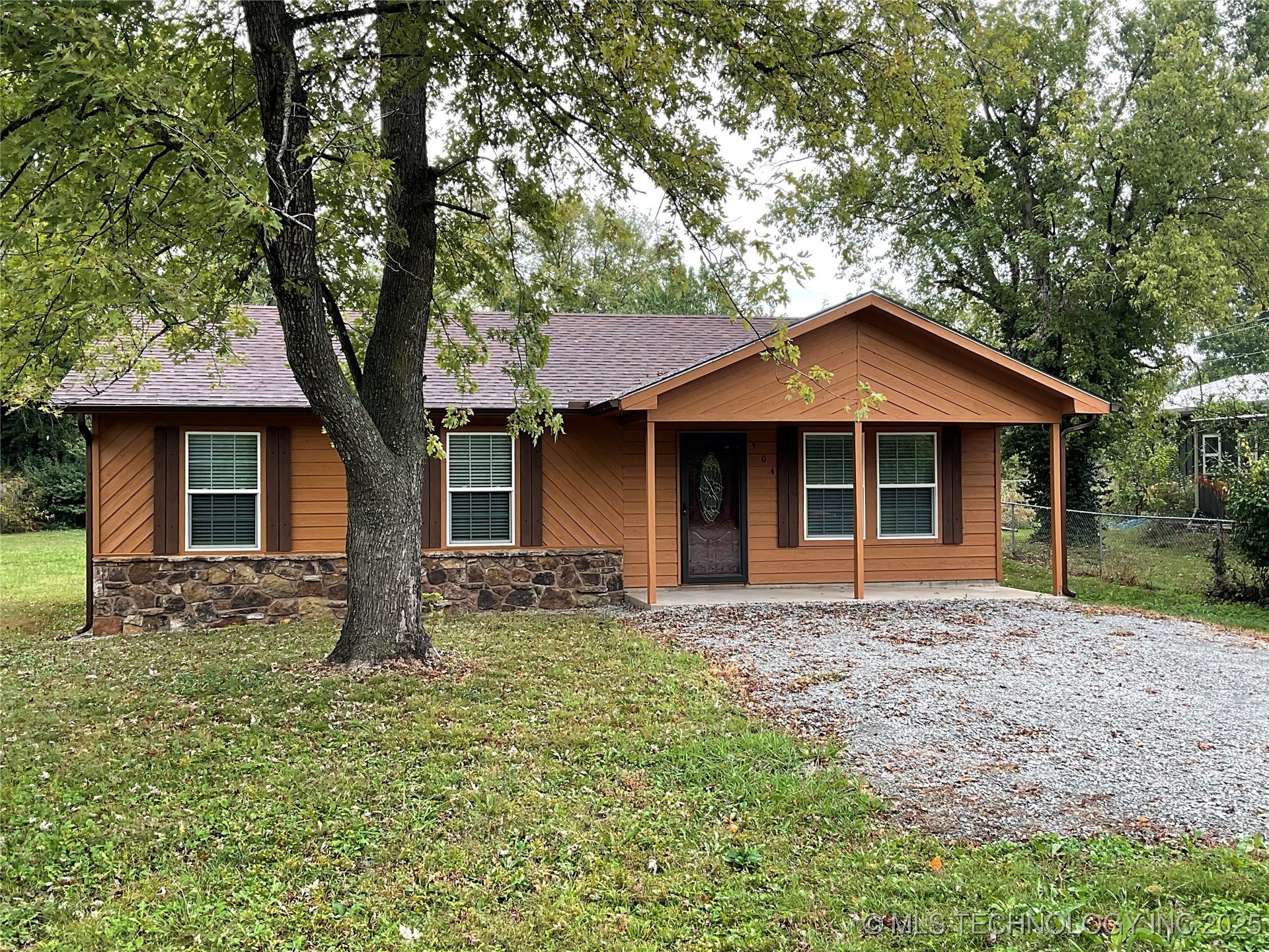 304 N 5th Street Property Photo 5