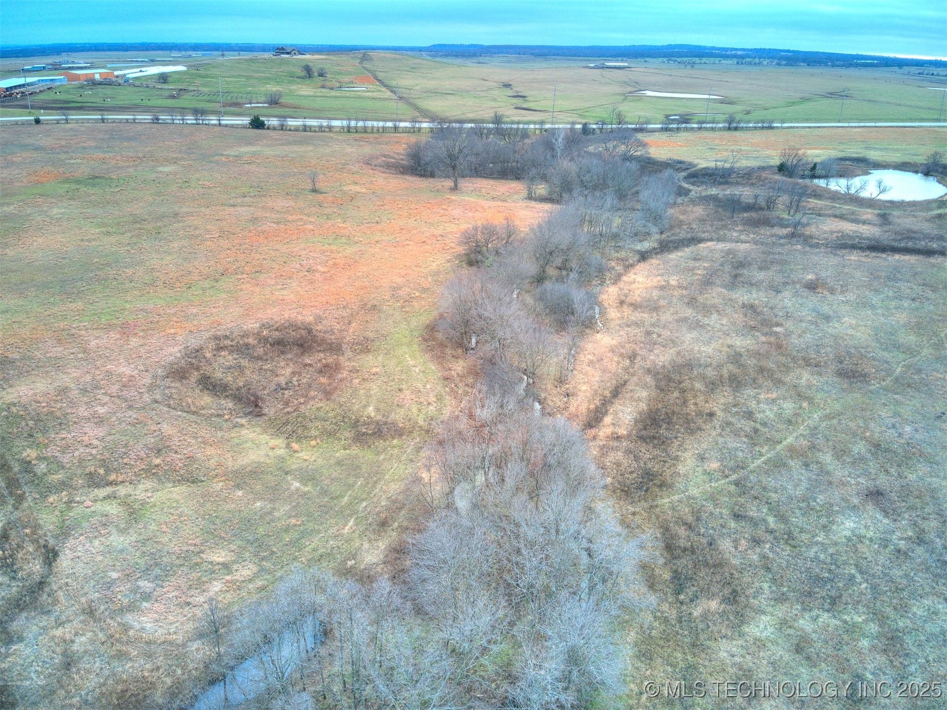 435006 E Hwy 60 Property Photo 10