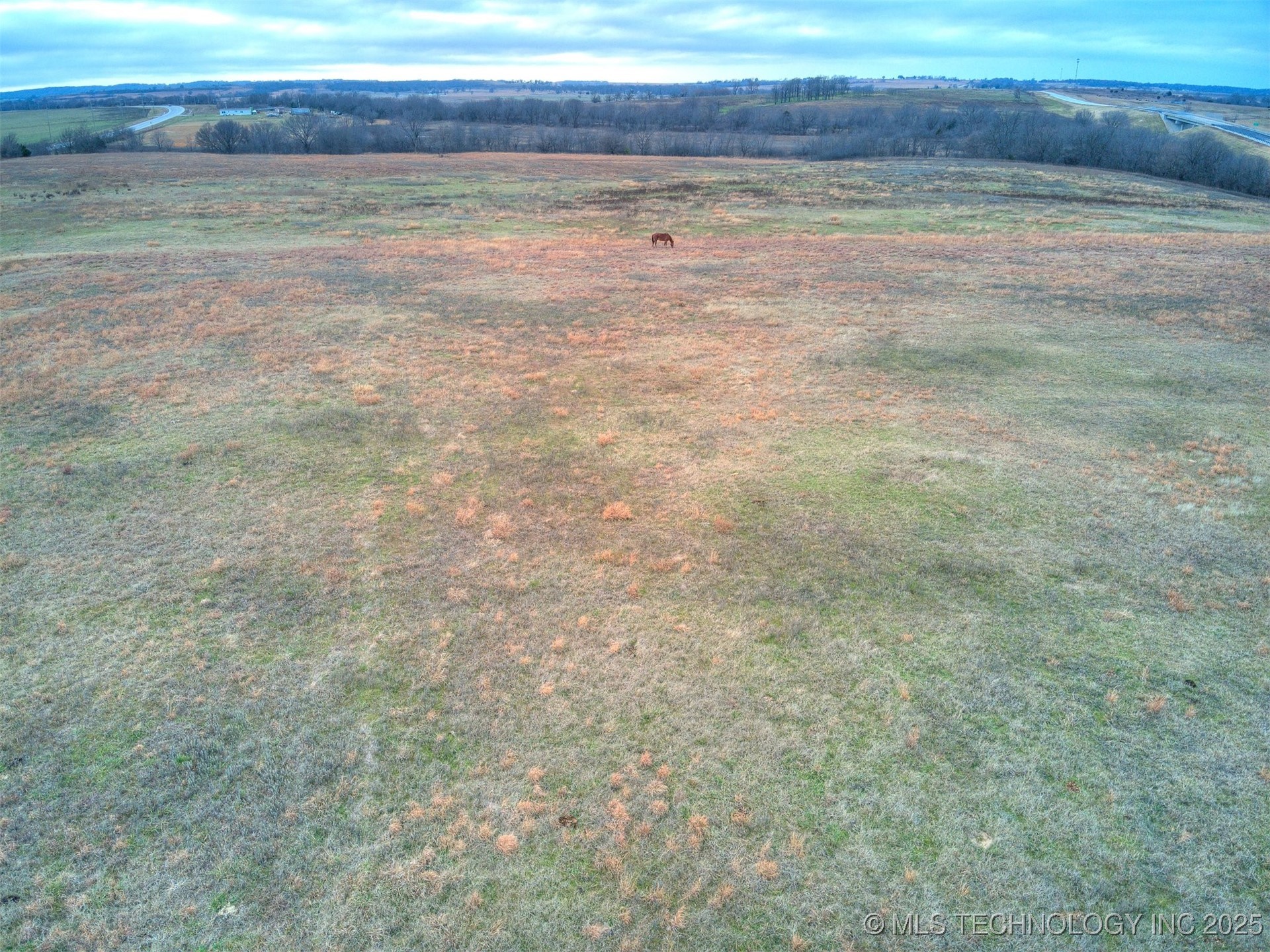 435006 E Hwy 60 Property Photo 17