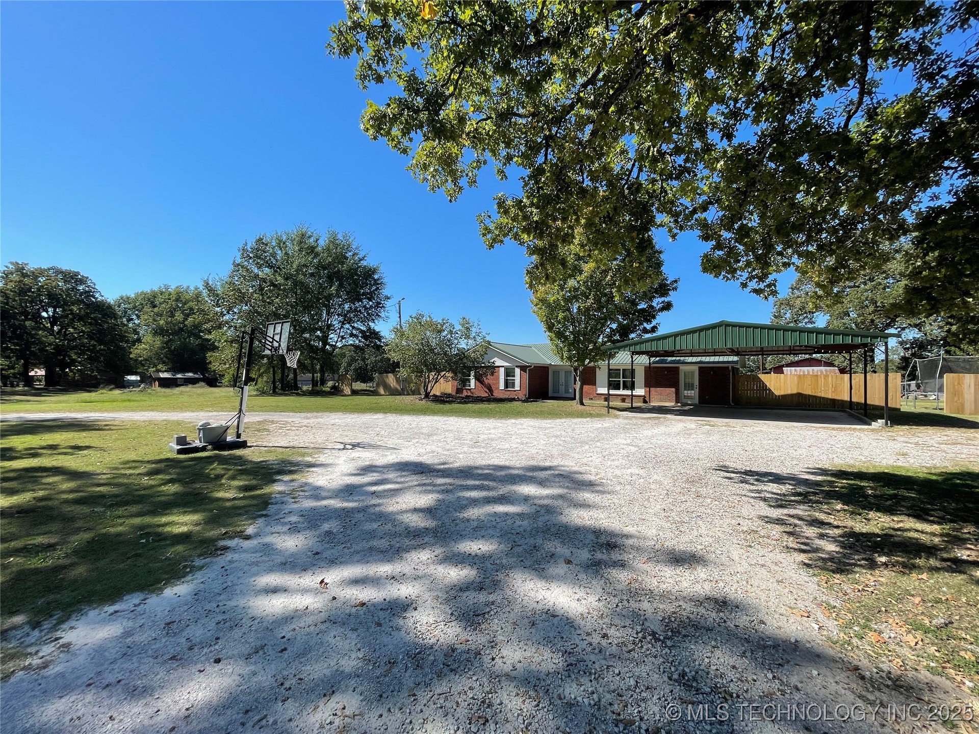 107794 S 4540 Property Photo 11