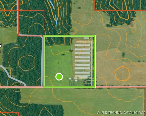 68400 E 330th Road Property Photo 2