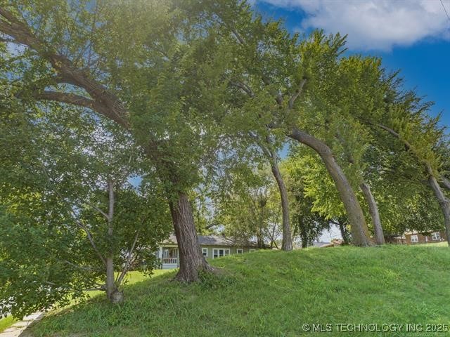 1208 S Indian Avenue Property Photo 12